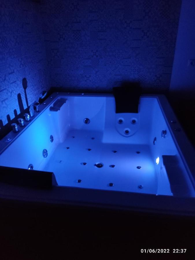 Villa Egipto Con Jacuzzi Y Piscina Climatizada Chiclana de la Frontera Exterior foto